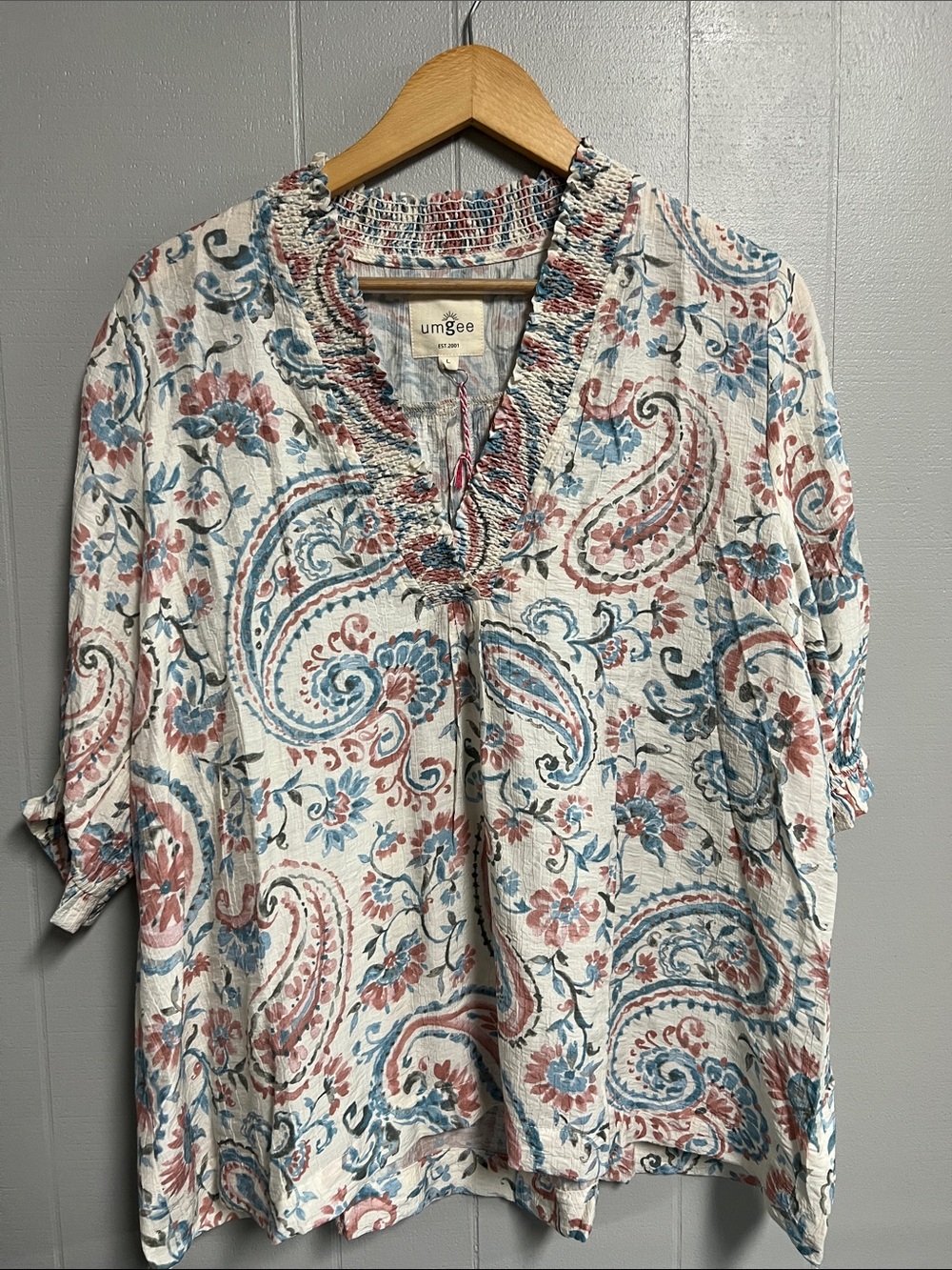 Umgee Blue & Dusty Rose Floral Smocked Ruffle Top Large New with Tags! - Picture 1 of 15